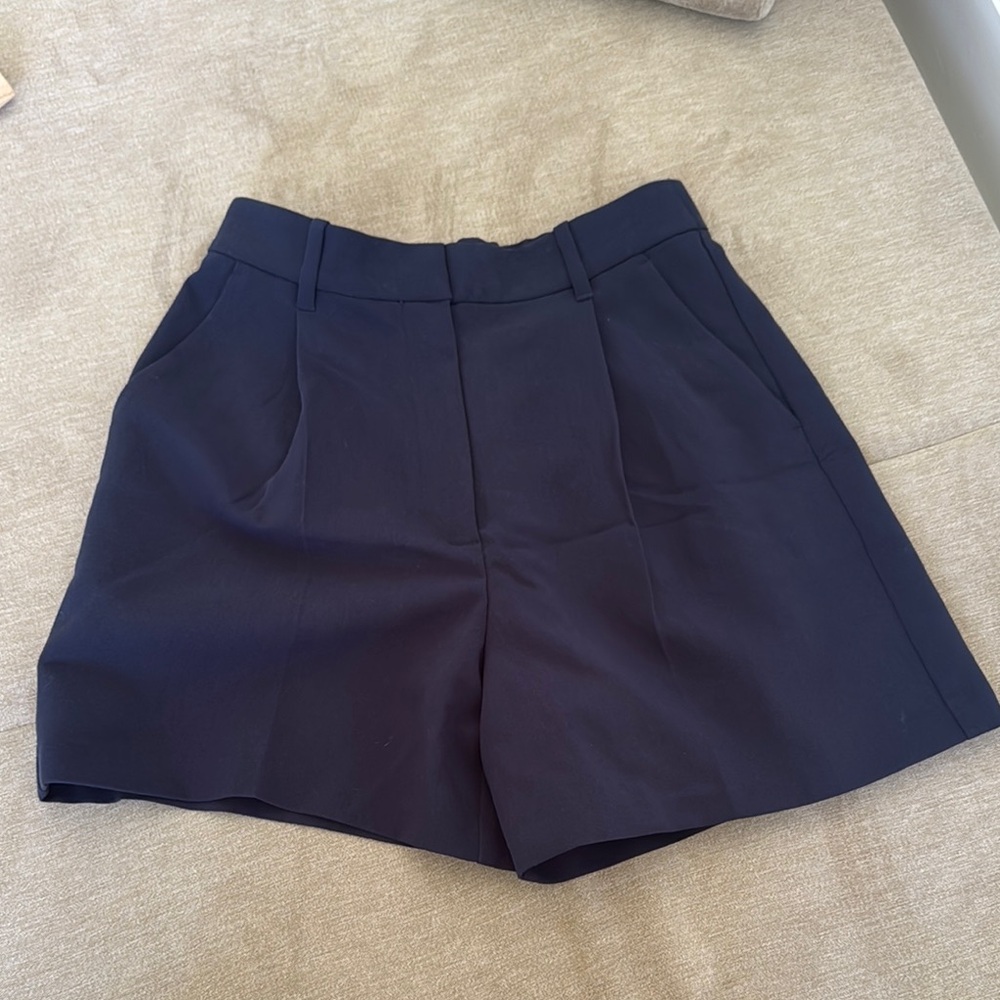 Abercrombie Classic Navy Women's Tailored Shorts